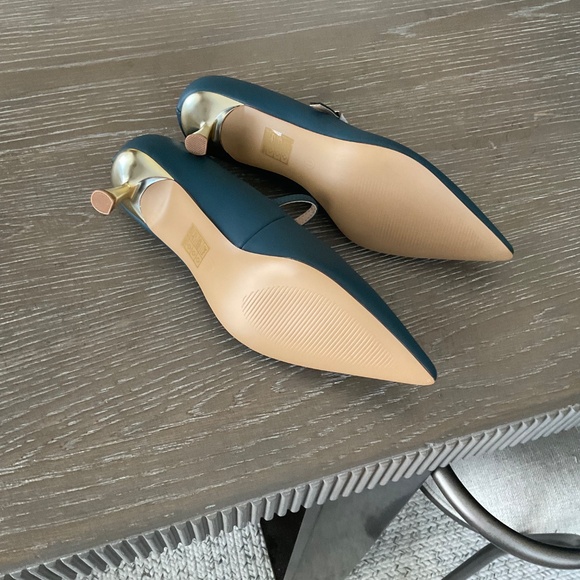 New Journee Womens Kitten Heel Mary Jane Pumps, Bluish Green, Size 11 - Picture 3 of 3